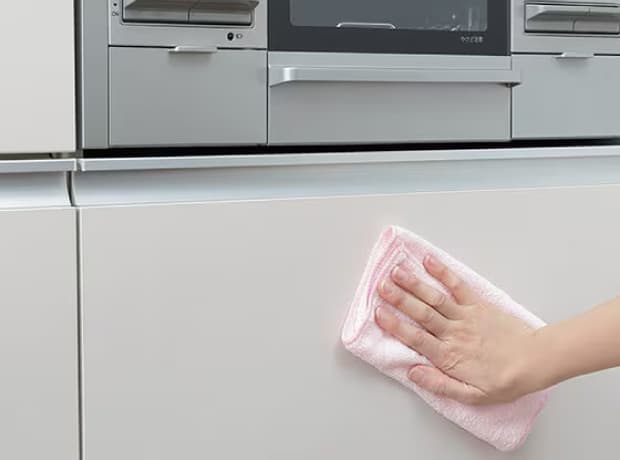 扉のお手入れラクラク