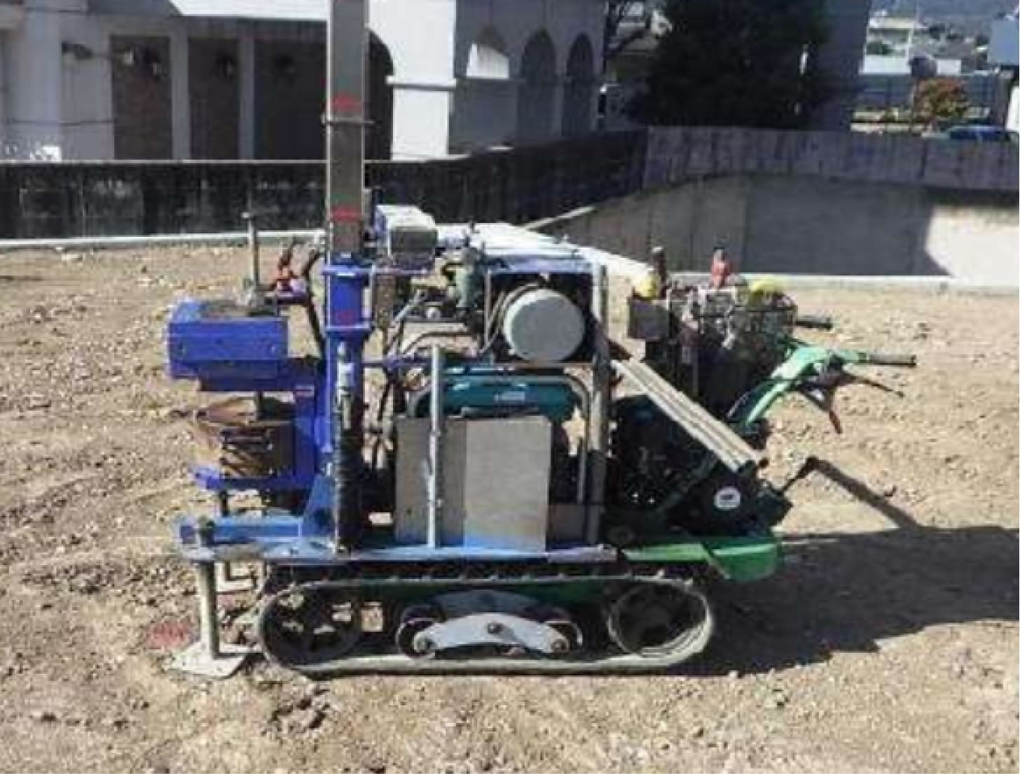 全棟で地盤調査